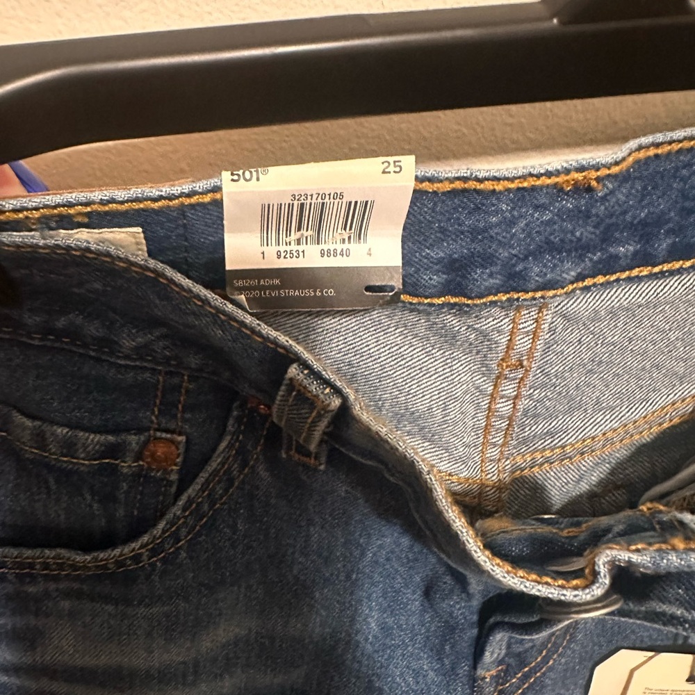Levi's Distressed Blue Jean Shorts - Picture 4 of 6